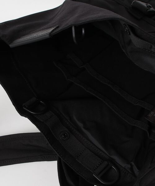 BAICYCLON by Bagjack(バイシクロン バイ バグジャック)の「【BAICYCLON by bagjack】MULTI POCKETS SHOULDER BAG(ショルダーバッグ・メンズ・ブラック・FREE)」の4枚目の写真