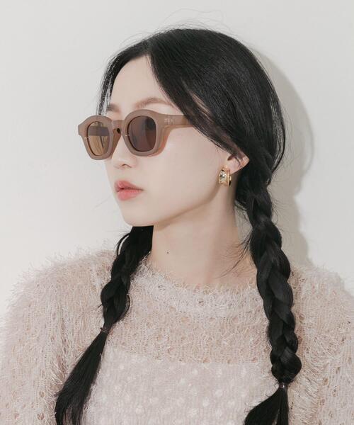SMELLY（スメリー）の「ワイドフレームサングラス（メガネ・レディース・ブラウン/ブラック/ベージュ・-）」の9枚目の写真
