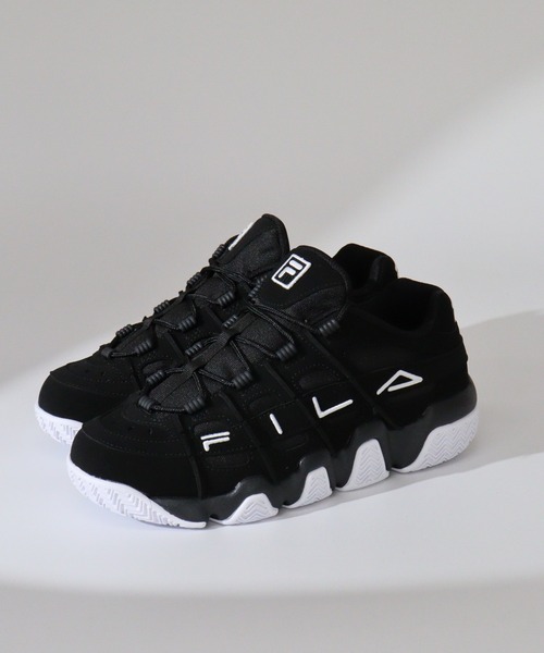 FILA バスケットボールシューズ ブラック　30%OFF FILA BARRICADE XT97/バリケードXT97 バスケットボールシューズ 厚底