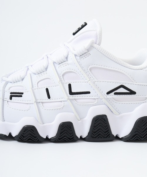 FILA(フィラ)の「FILA BARRICADE XT97/バリケードXT97 バスケットボールシューズ 厚底スニーカー(スニーカー・レディース・ブラック/ホワイト・26/25/24.5/24/23.5/27/23)」の13枚目の写真