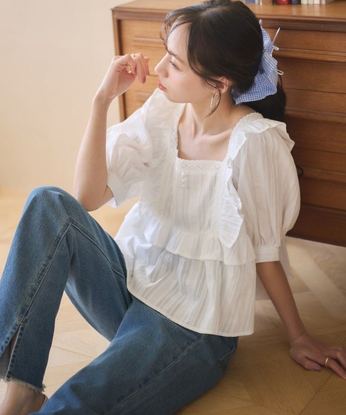 earth music&ecology（アースミュージックアンドエコロジー）の「パフスリーブコットンフリルブラウス（シャツ/ブラウス・レディース・オフホワイト/サックスブルー/ブラック・FREE）」の6枚目の写真