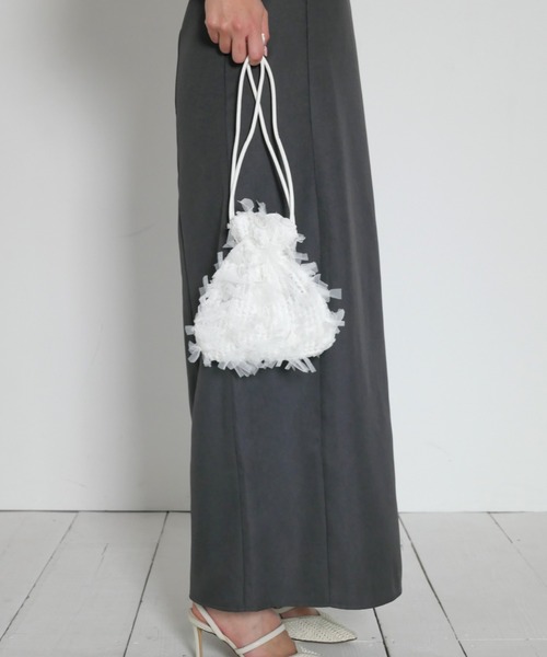 My shawty(マイシャウティー)の「fringe tule bag(ハンドバッグ・レディース・ホワイト/ブラック・FREE)」の4枚目の写真