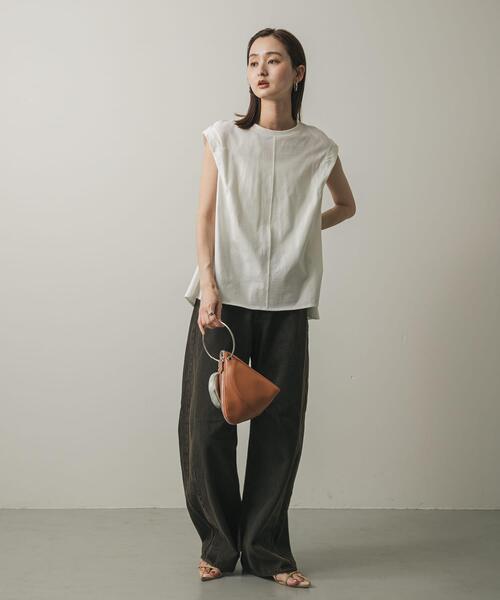 SENSE OF PLACE by URBAN RESEARCH(センスオブプレイスバイアーバンリサーチ)の「ショルダータックフレアカットトップ(Tシャツ/カットソー・レディース・グリーン/ブラック/オフホワイト・ONE)」の8枚目の写真