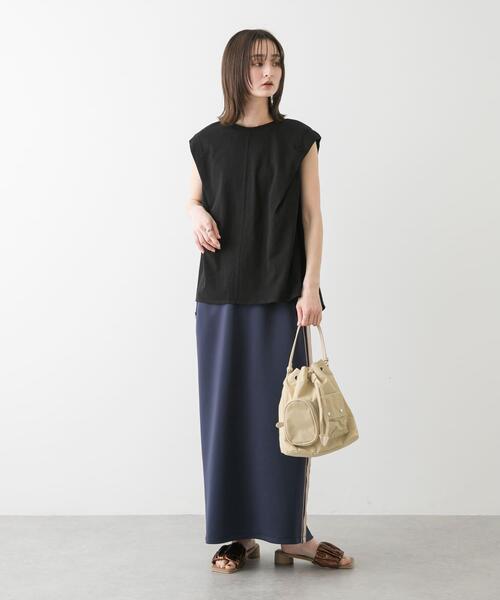 SENSE OF PLACE by URBAN RESEARCH(センスオブプレイスバイアーバンリサーチ)の「ショルダータックフレアカットトップ(Tシャツ/カットソー・レディース・グリーン/ブラック/オフホワイト・ONE)」の17枚目の写真