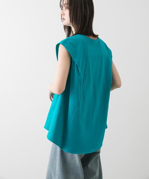 SENSE OF PLACE by URBAN RESEARCH(センスオブプレイスバイアーバンリサーチ)の「ショルダータックフレアカットトップ(Tシャツ/カットソー・レディース・グリーン/ブラック/オフホワイト・ONE)」の6枚目の写真