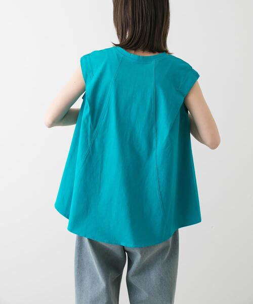SENSE OF PLACE by URBAN RESEARCH(センスオブプレイスバイアーバンリサーチ)の「ショルダータックフレアカットトップ(Tシャツ/カットソー・レディース・グリーン/ブラック/オフホワイト・ONE)」の7枚目の写真