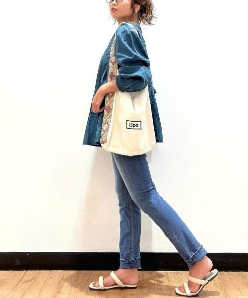 Right-on（ライトオン）の「【HONEYSUCKLE ROSE】レースプルオーバーブラウス（シャツ/ブラウス・レディース・グリーン/レッド/オフホワイト・M/L）」の7枚目の写真