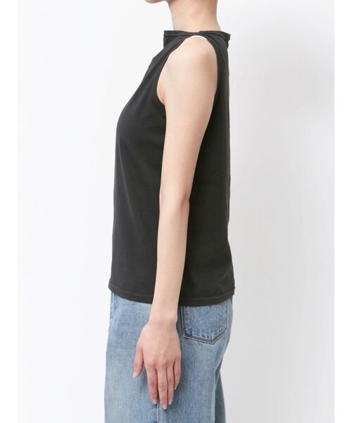 Ungrid(アングリッド)の「ショルダータックボックスシルエットタンクトップ(タンクトップ・レディース・その他1/ブラック/オフホワイト・FREE)」の15枚目の写真