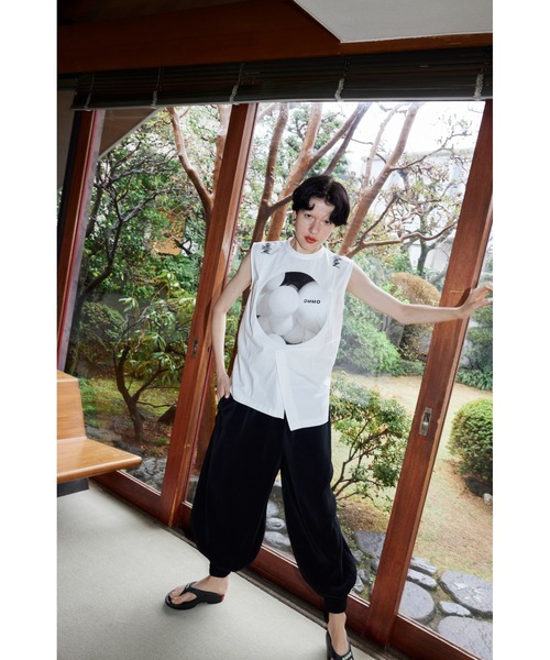OMMO(オーエムエムオー)の「BALLOON PHOTO TANK(Tシャツ/カットソー・レディース・ブラック/ホワイト・FREE)」の9枚目の写真