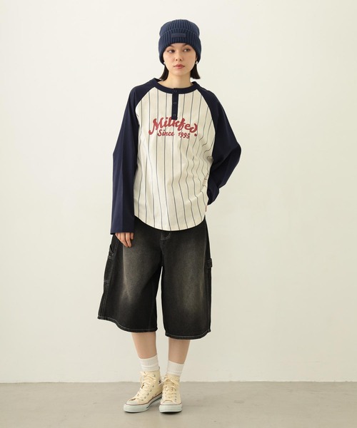 MILKFED.（ミルクフェド）の「PAINTER BAGGY SHORTS（デニムパンツ・レディース・オフホワイト/ブラック/ライトインディゴブルー・S/M）」の9枚目の写真