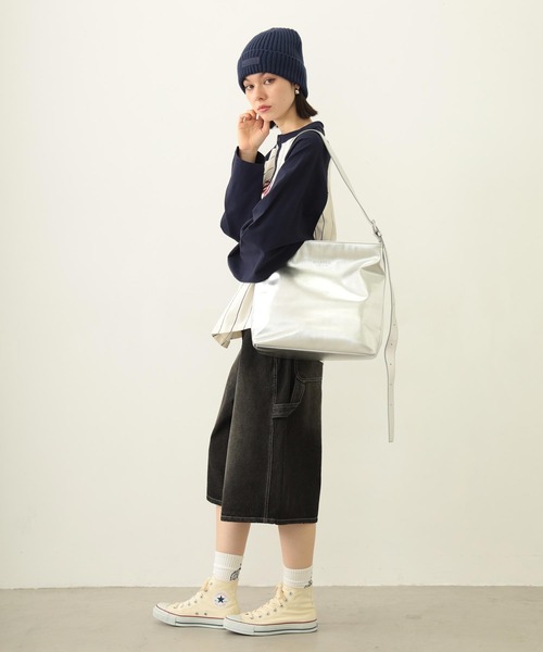 MILKFED.（ミルクフェド）の「PAINTER BAGGY SHORTS（デニムパンツ・レディース・オフホワイト/ブラック/ライトインディゴブルー・S/M）」の11枚目の写真