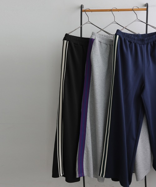 antiqua(アンティカ)の「配色ライン パンツ(その他パンツ・レディース・ネイビー/ブラック/グレー・ONESIZE)」の12枚目の写真