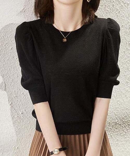 maison de LATIR（メゾンドラティール）の「パフスリーブ夏服半袖サマーニット（Tシャツ/カットソー・レディース・ホワイト/ブラック/ピンク・FREE）」の2枚目の写真