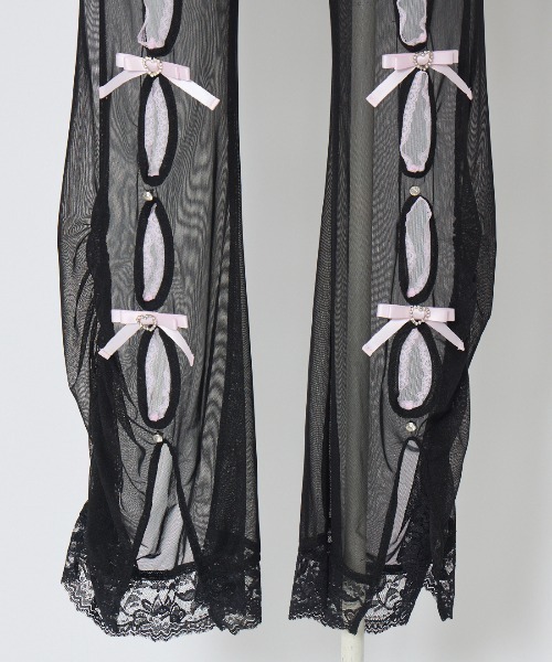 Ribbon and stone front open tulle pants（その他パンツ）｜AVENCHUMU