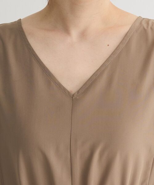 ELENCARE DUE（エレンカーレデュエ）の「・ELENCARE DUE ドロストティアードワンピ（ワンピース・レディース・オフホワイト/ダークベージュ/ブラック・FREE）」の10枚目の写真