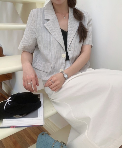 a lot of love(ア ロット オブ ラブ)の「ナチュラルストライプ ハーフスリーブジャケット(その他アウター・レディース・ベージュ/ブルー・FREE)」の14枚目の写真