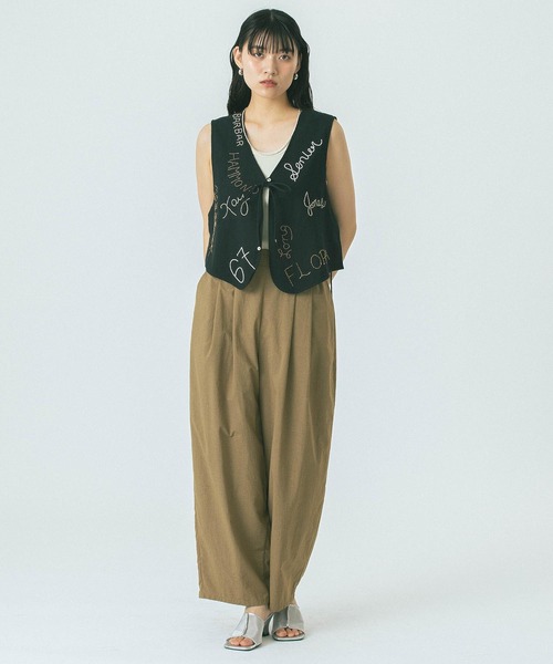 ROSE BUD（ローズバッド）の「TUCK EASY PANTS（その他パンツ・レディース・ブラック/ベージュ/バーガンディー・ONE SIZE）」の14枚目の写真