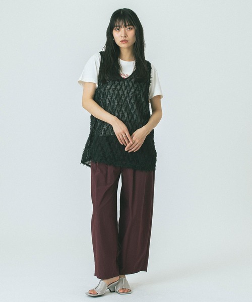 ROSE BUD（ローズバッド）の「TUCK EASY PANTS（その他パンツ・レディース・ブラック/ベージュ/バーガンディー・ONE SIZE）」の11枚目の写真