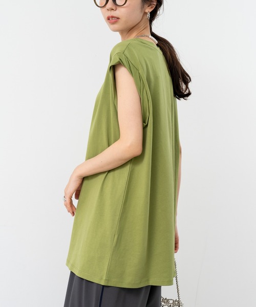 refinedworks(リファインドワークス)の「【refinedworks】肩回りカバーしてくれる ノースリトップス!(Tシャツ/カットソー・レディース・カーキ/ホワイト/ブラック・FREE)」の12枚目の写真