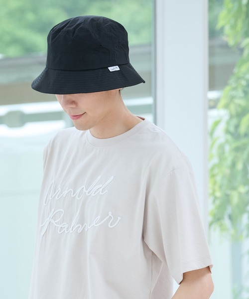 Arnold Palmer（アーノルドパーマー）の「アート総柄 シェア バケットハット（ハット・レディース・ブラック/ベージュ/ネイビー・F）」の14枚目の写真