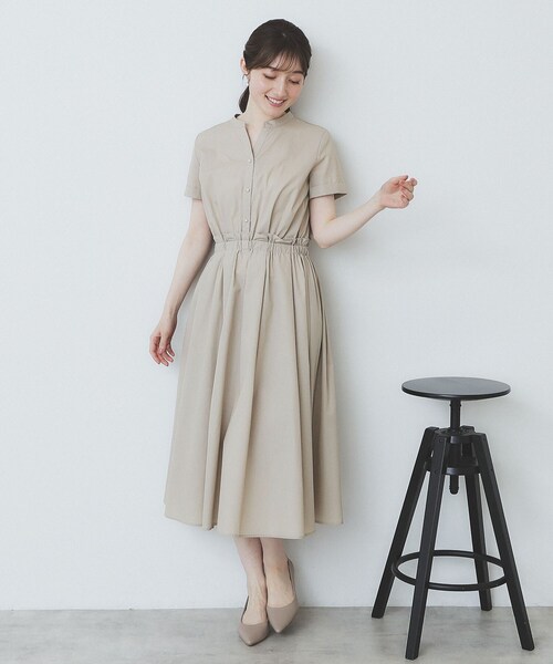 index(インデックス)の「《andGIRL掲載》タックフレアワンピース【洗濯機洗い可/イージーアイロン】(ワンピース・レディース・ネイビー/ホワイト系7/ベージュ/ブルーグリーン・36/38/40/42)」の9枚目の写真