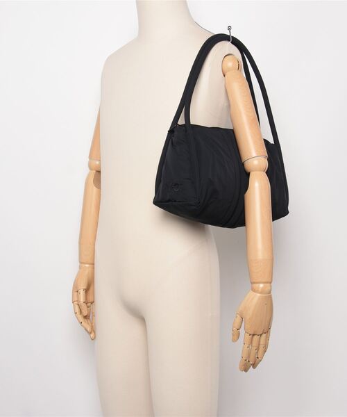 Y-3 ワイスリー ナイロン ボディバッグ ウエストポーチ　ショルダーバッグ Y-3 ウエストポーチ CROSS BODY BAG メンズ レディース