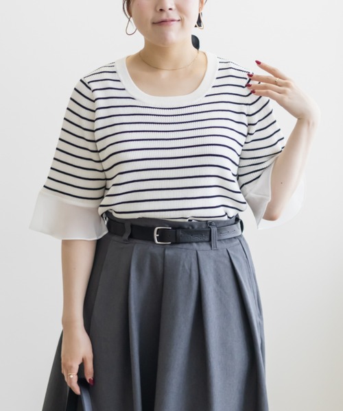 CLETTE(クレット)の「袖シフォンクルーネックニット(ニット/セーター・レディース・ホワイト系その他/オフホワイト/ブラック系その他/ブラック・LL/3L/4L)」の3枚目の写真