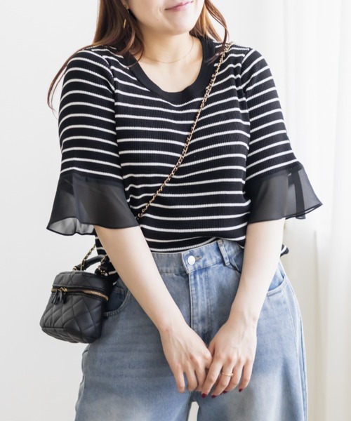 CLETTE(クレット)の「袖シフォンクルーネックニット(ニット/セーター・レディース・ホワイト系その他/オフホワイト/ブラック系その他/ブラック・LL/3L/4L)」の18枚目の写真