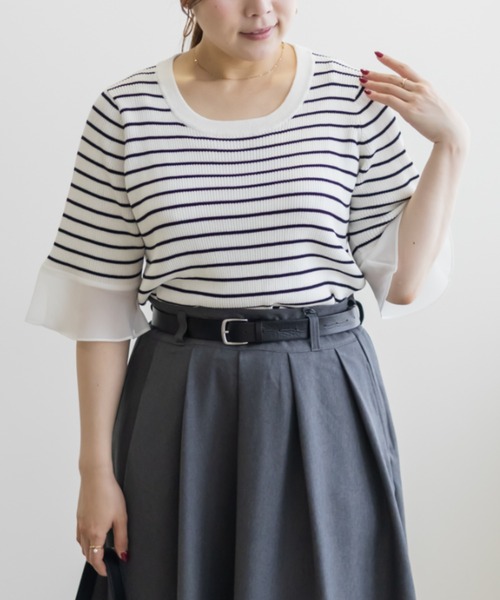 CLETTE(クレット)の「袖シフォンクルーネックニット(ニット/セーター・レディース・ホワイト系その他/オフホワイト/ブラック系その他/ブラック・LL/3L/4L)」の8枚目の写真