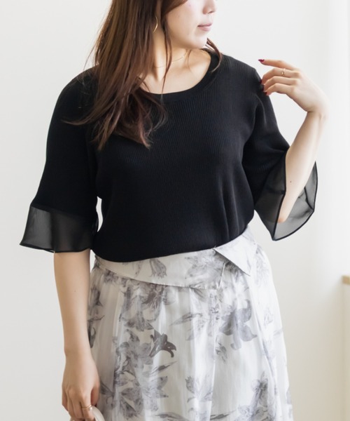 CLETTE(クレット)の「袖シフォンクルーネックニット(ニット/セーター・レディース・ホワイト系その他/オフホワイト/ブラック系その他/ブラック・LL/3L/4L)」の15枚目の写真