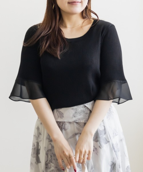 CLETTE(クレット)の「袖シフォンクルーネックニット(ニット/セーター・レディース・ホワイト系その他/オフホワイト/ブラック系その他/ブラック・LL/3L/4L)」の13枚目の写真