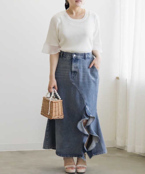 CLETTE(クレット)の「袖シフォンクルーネックニット(ニット/セーター・レディース・ホワイト系その他/オフホワイト/ブラック系その他/ブラック・LL/3L/4L)」の6枚目の写真