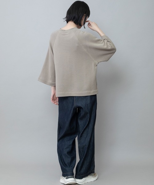 Munich（ミューニック）の「ルーズ裏毛ロゴプリントプルオーバー（スウェット・レディース・モカ/ダークベージュ/ベージュ・FREE）」の17枚目の写真