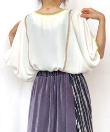 Q | リブネックグログランプルオーバー(シャツ/ブラウス)