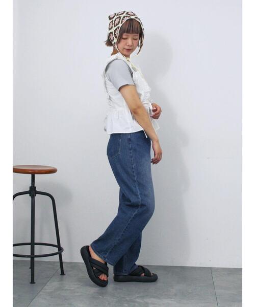 ehka sopo（エヘカソポ）の「フリルノースリーブブラウス（シャツ/ブラウス・レディース・オフホワイト/ブラック/サックスブルー/グリーン・F）」の7枚目の写真