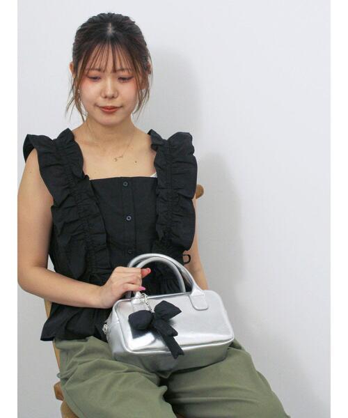 ehka sopo（エヘカソポ）の「フリルノースリーブブラウス（シャツ/ブラウス・レディース・オフホワイト/ブラック/サックスブルー/グリーン・F）」の19枚目の写真