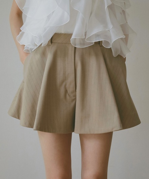 EIMY ISTOIRE（エイミーイストワール）の「タックハーフパンツ（その他パンツ・レディース・グレー/ベージュ/ホワイト/ブラック・F）」の16枚目の写真