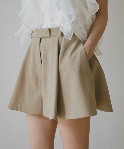 EIMY ISTOIRE（エイミーイストワール）の「タックハーフパンツ（その他パンツ・レディース・グレー/ベージュ/ホワイト/ブラック・F）」の17枚目の写真