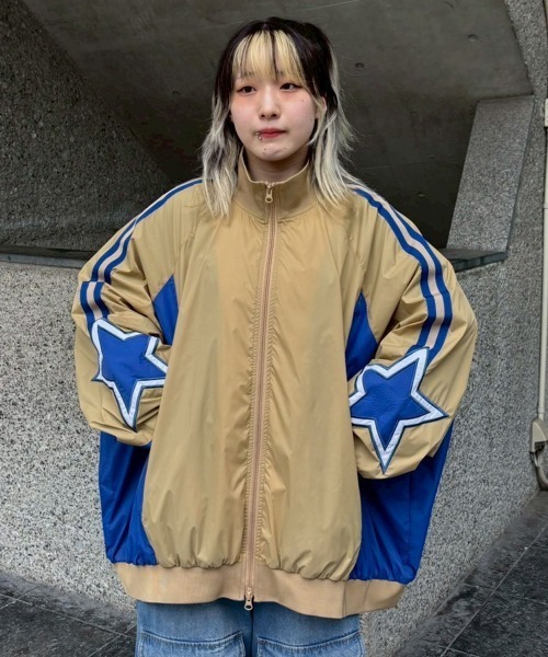 Candy Stripper（キャンディストリッパー）の「RACING NYLON TRACK ZIP UP ジャケット（ナイロンジャケット・レディース・ベージュ/ネイビー/ブラック・FREE）」の5枚目の写真