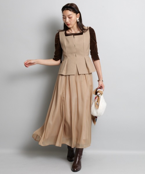 秋冬服★完売品★新品★ジャスグリッティー　長袖ベロアタッチシアーカット JUSGLITTY（ジャスグリッティー）の「ベロアタッチシアーカット（T