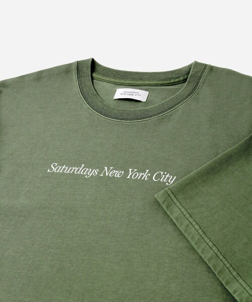 Saturdays NYC（サタデーズ ニューヨークシティ ）の「Pigment Dyed Headline SS T-Shirt（Tシャツ/カットソー・メンズ・グリーン/キナリ/オレンジ・M/L/S/XL）」の12枚目の写真