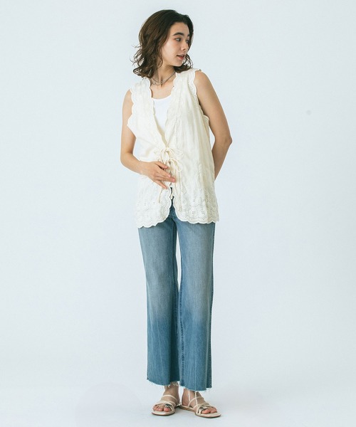 HLAADA(フラーダ)の「(HLAADA for ROSEBUD)EMBROIDERY GILET(ベスト・レディース・ブラック/ホワイト・ONE SIZE)」の13枚目の写真