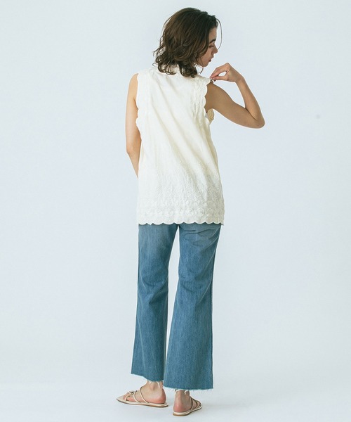 HLAADA(フラーダ)の「(HLAADA for ROSEBUD)EMBROIDERY GILET(ベスト・レディース・ブラック/ホワイト・ONE SIZE)」の16枚目の写真