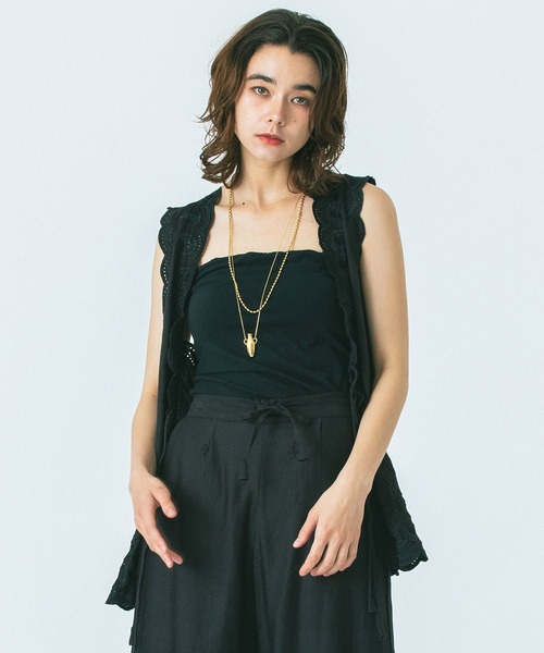 HLAADA(フラーダ)の「(HLAADA for ROSEBUD)EMBROIDERY GILET(ベスト・レディース・ブラック/ホワイト・ONE SIZE)」の17枚目の写真