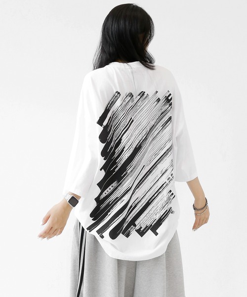 minsobi(ミンソビ)の「アートアタックペインティングT(Tシャツ/カットソー・メンズ・ホワイト/ブラック・FREE)」の16枚目の写真