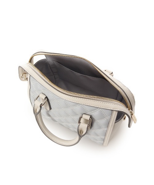 & chouette（アンドシュエット）の「キルティングボストンバッグ（ショルダーバッグ・レディース・ピンク/オフホワイト/ライトブルー/ブラック・FREE）」の22枚目の写真