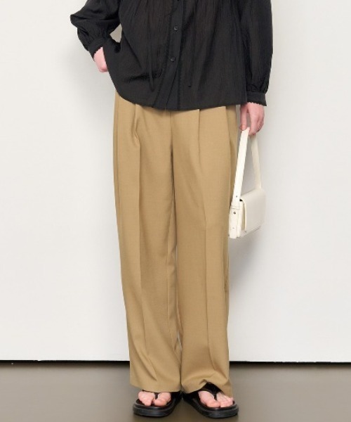 GENERAL IDEA（ジェネラルアイデア）の「GENERAL IDEA/ジェネラルアイディア two tuck wide slacks スラックス（スラックス・レディース・ブラック/チャコール/ベージュ・L/S/M/XL）」の3枚目の写真