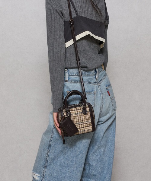 Ungrid(アングリッド)の「【Ungrid/アングリッド】ケースチャーム付 チェックコンビ ミニボストンバッグ(ボストンバッグ・レディース・ブラウン系その他/ブラック/キャメル/ダークブラウン/ブラック系その他・FREE)」の17枚目の写真