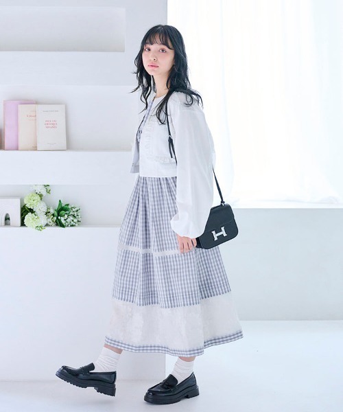 Chesty(チェスティー)の「フリル×ジャガードジャケット&ワンピース(ワンピース・レディース・ストライプ/チェック・0/1)」の1枚目の写真