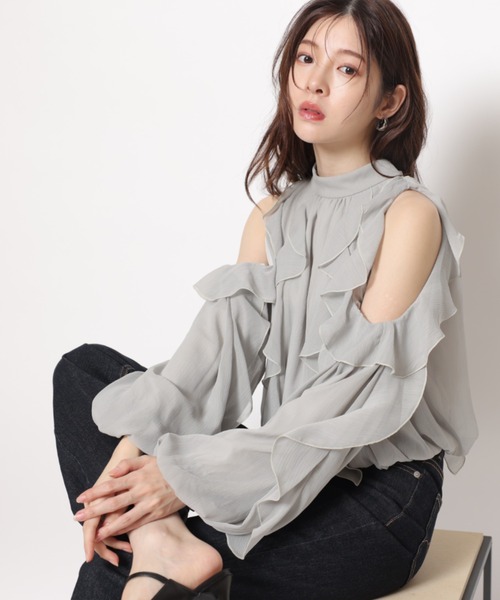 Rirandture（リランドチュール）の「オフショルフリルシアーブラウス（シャツ/ブラウス・レディース・ブラウン/ミント・2/1）」の4枚目の写真